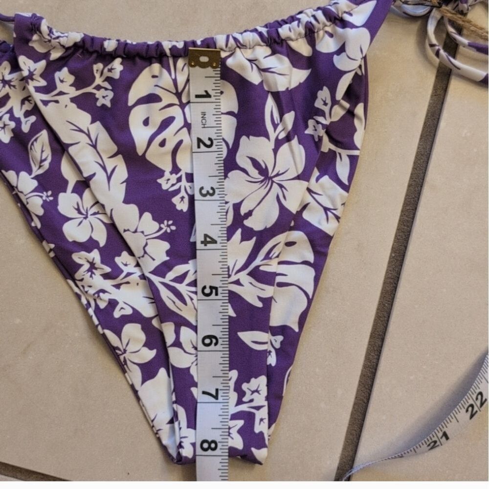 NWT Stone Fox X Revolve Swim River Bottom in Kauai Purple Size XL - Picture 4 of 5